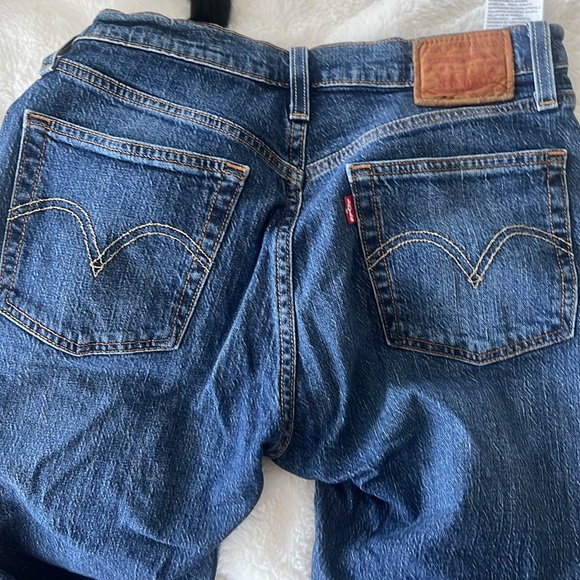 501 Levi’s - Picture 7 of 8